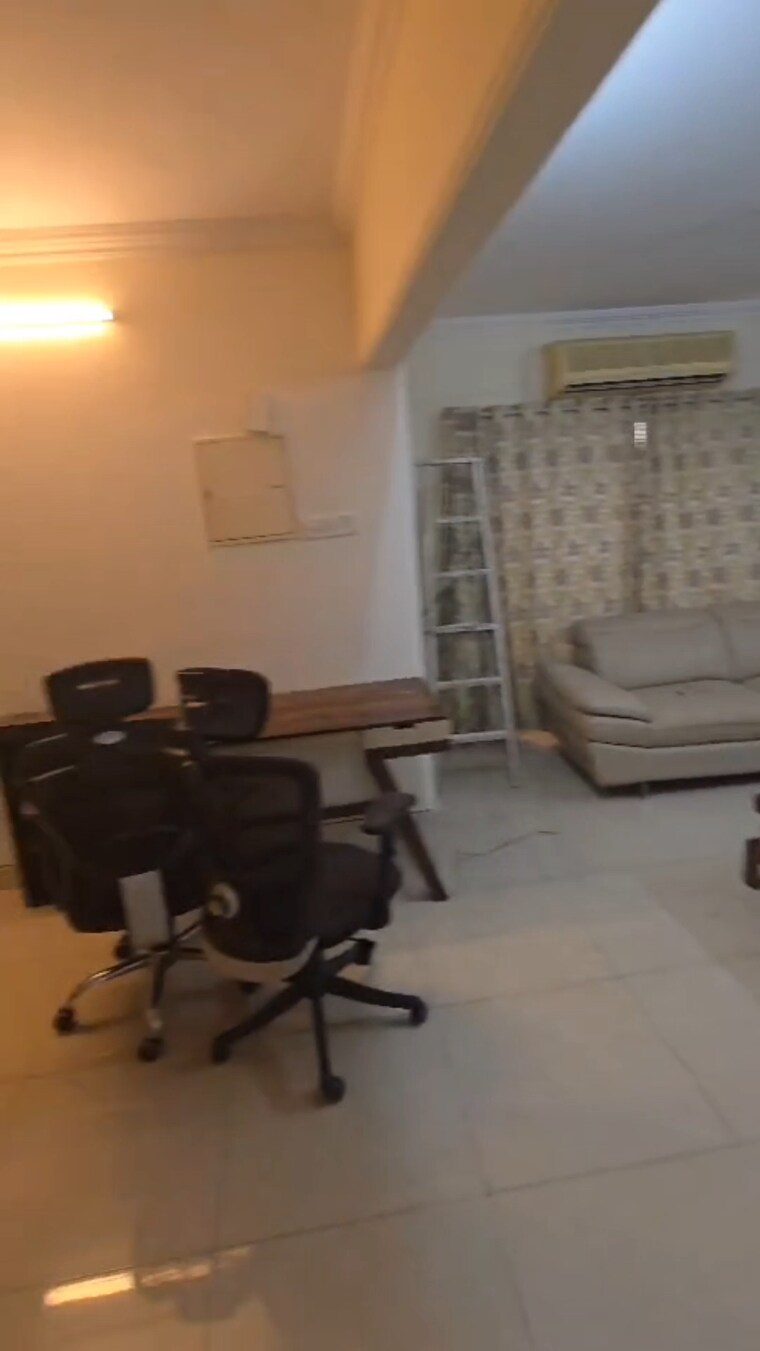 Team Area, charmee-enclave 3 Bedroom 1000 Sq.Ft. Apartment In Vile Parle East Mumbai 9570059