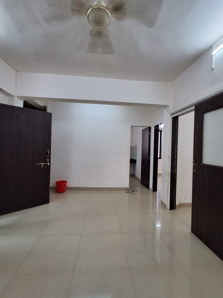 Room, chembur 2 Bedroom 700 Sq.Ft. Apartment In Chembur Mumbai 9570064