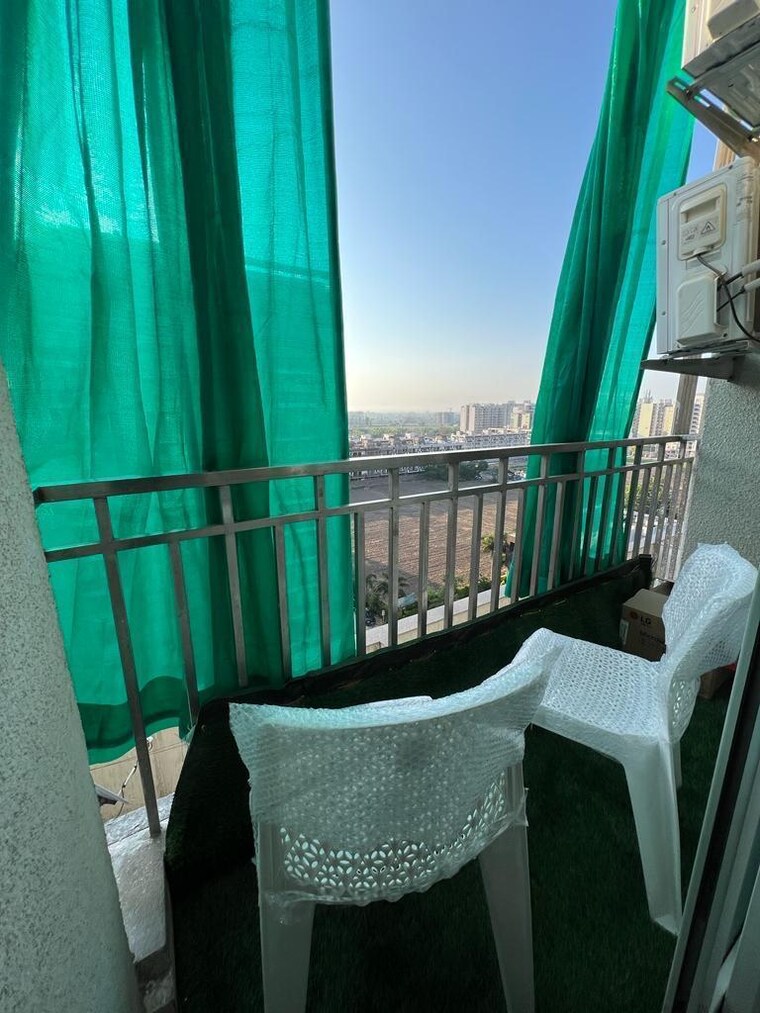Balcony, maya-garden-city 1 Bedroom 850 Sq.Ft. Apartment In Lohgarh Zirakpur 9570077