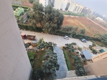 Swimming Pool in 3.5 BHK Apartment at 3C Orris Greenopolis, Sector 89 – for Rent