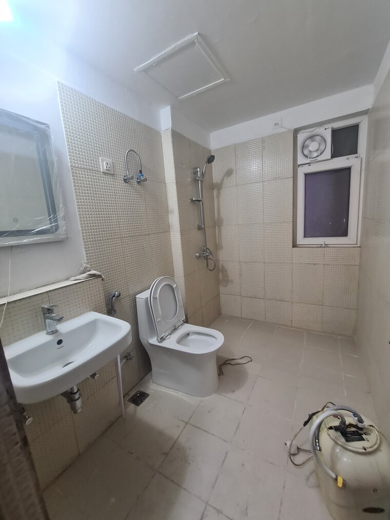 Bathroom, 3c-orris-greenopolis 3.5 Bedroom 1975 Sq.Ft. Apartment In Sector 89 Gurgaon 9570109