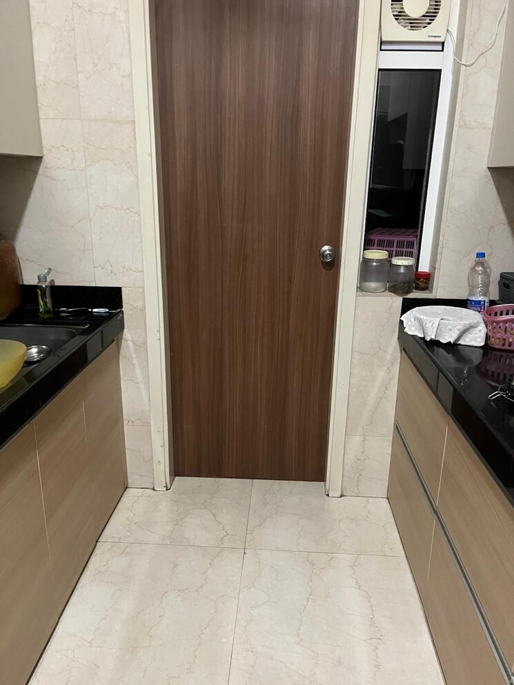 Kitchen, lnt-crescent-bay-t4 2.5 Bedroom 1250 Sq.Ft. Apartment In Parel Mumbai 9570102