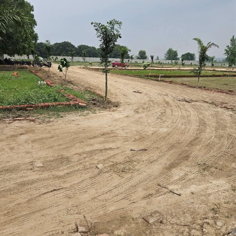 undefined, modipuram  122 Sq.Yd. Plot In Modipuram Meerut 9570136