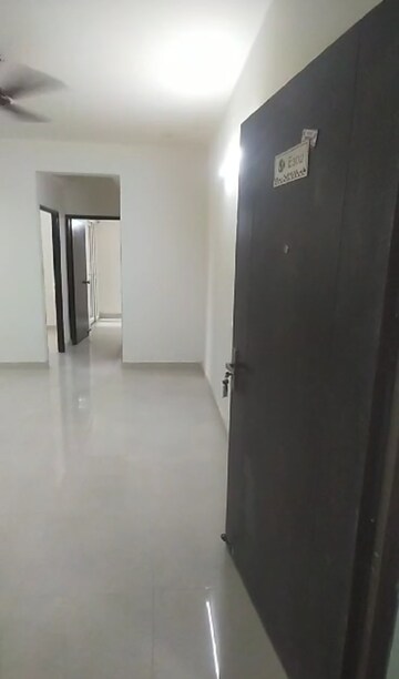 2 BHK Apartment For Rent in Signature Roselia Phase 2, Sector 95a