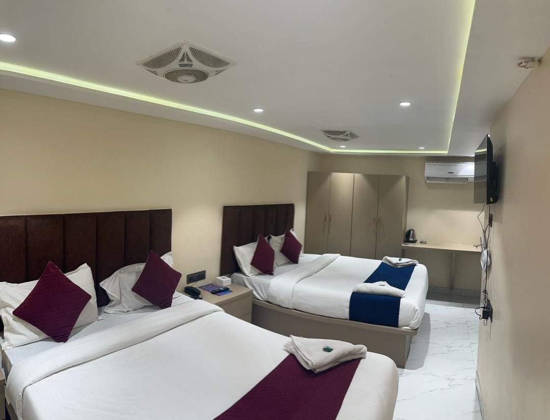 3 BHK Apartment For Rent in Chaitanya Tower