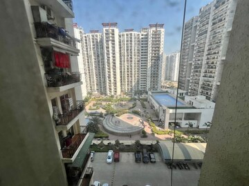 2 BHK Apartment – Exterior View View at Antriksh Golf View, Sector 78 - for Rent