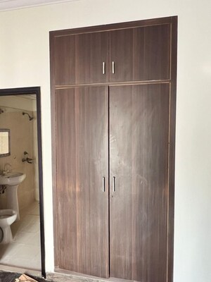 Furnished Amenities in 2 BHK Apartment at Antriksh Golf View, Sector 78 – for Rent