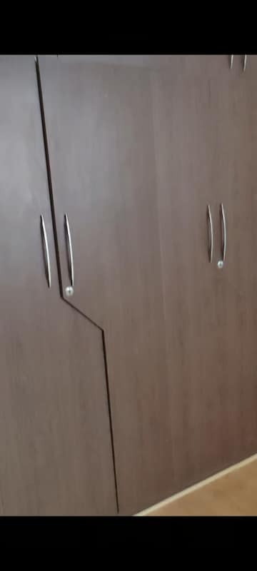 Furnished Amenities in 3 BHK Apartment at Emaar Palm Gardens, Sector 83 – for Rent