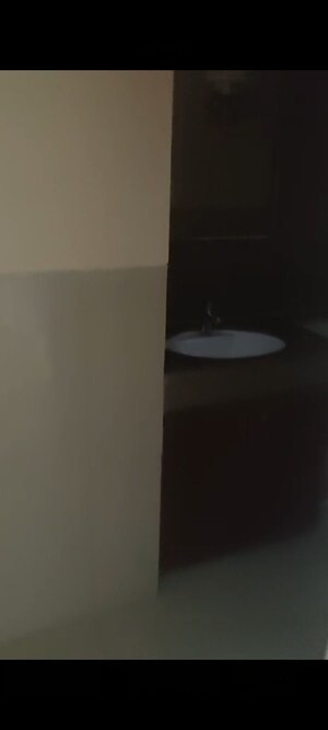 Furnished Amenities in 3 BHK Apartment at Emaar Palm Gardens, Sector 83 – for Rent