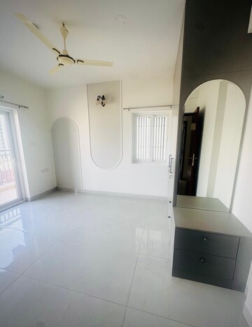 Bathroom in 4 BHK Apartment at Poulomi Avante, Kokapet – for Rent