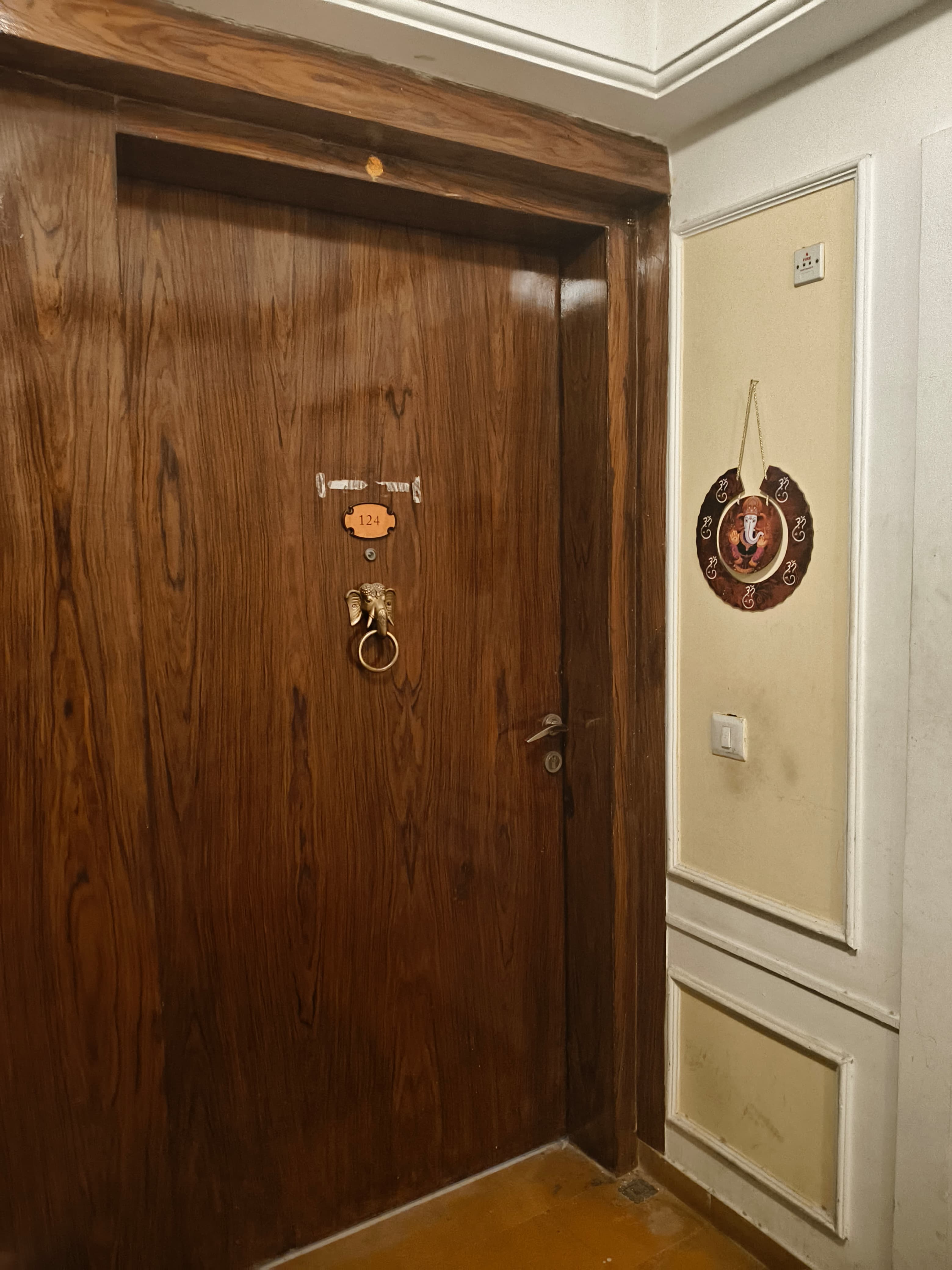 3 BHK Apartment For Rent in DLF Regal Gardens