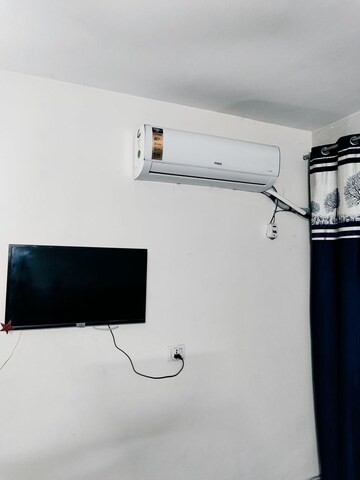 Furnished Amenities in 1 BHK Apartment at Penta Homes, Vip Road – for Rent