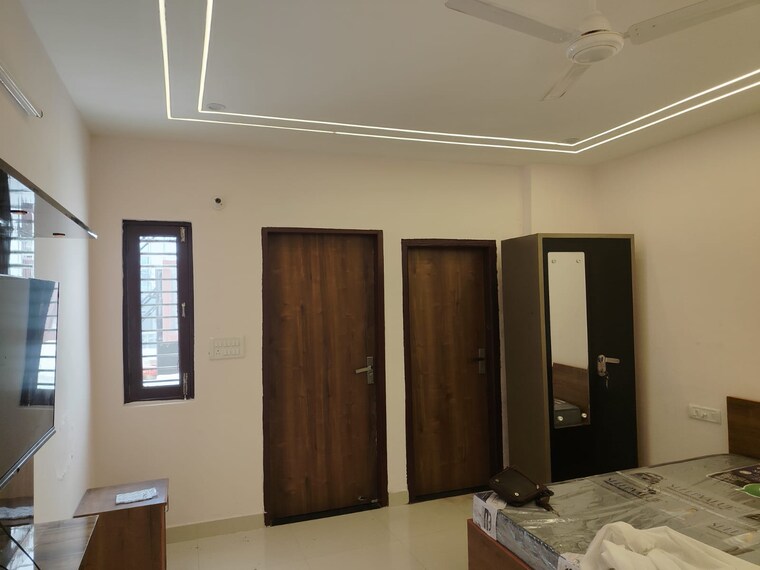 Bedroom, sector 22b Studio 400 Sq.Ft. Builder Floor In Sector 22b Gurgaon 9570249