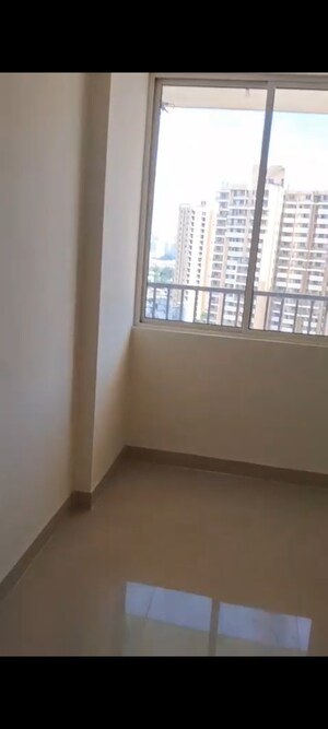 Room in 4 BHK Apartment at Sare Home, Sector 92 – for Rent