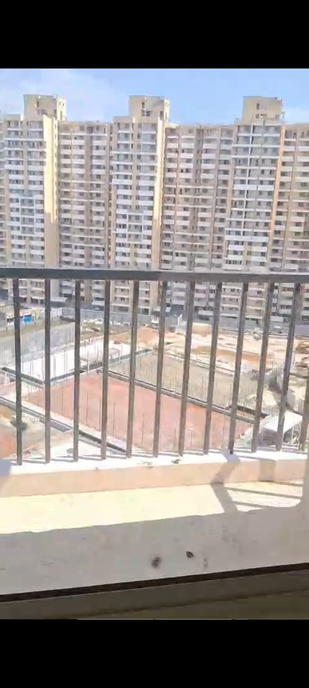 4 BHK + Servant Room Apartment For Rent in Sare Home