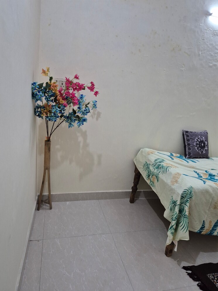 undefined, mayur vihar 1 1.5 Bedroom 600 Sq.Ft. Apartment In Mayur Vihar 1 Delhi 9570270