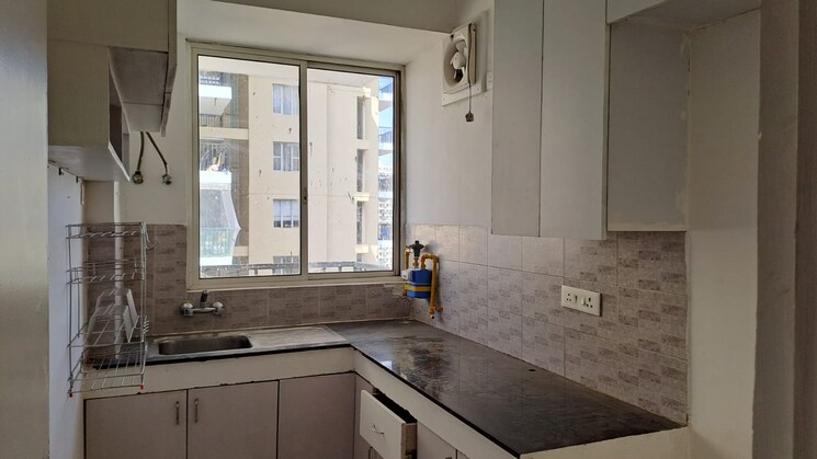 Kitchen, sare-home 3 Bedroom 1593 Sq.Ft. Apartment In Sector 92 Gurgaon 9570274