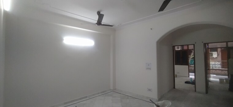 Room, khirki extension 2 Bedroom 750 Sq.Ft. Builder Floor In Khirki Extension Delhi 9570285