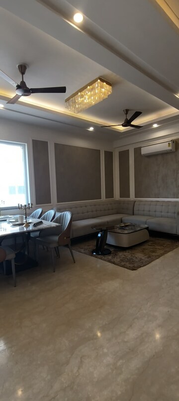 3 BHK Builder Floor For Sale in BPTP Green Oaks, Sector 70a