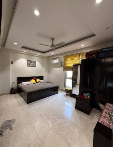 Master Bedroom in 3 BHK Builder Floor at Greater Kailash I – for Rent