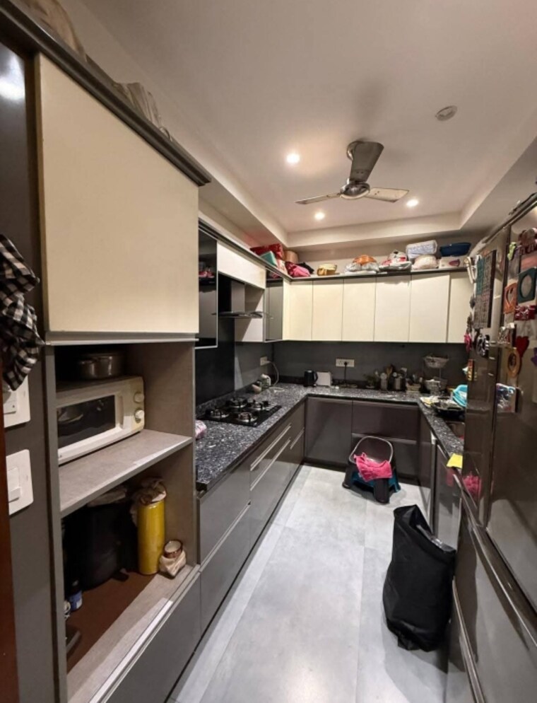 Kitchen, greater kailash i 3 Bedroom 3500 Sq.Ft. Builder Floor In Greater Kailash I Delhi 9570304