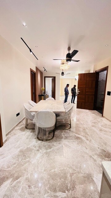 Living Room in 3 BHK Builder Floor at BPTP Green Oaks, Sector 70a – for Sale