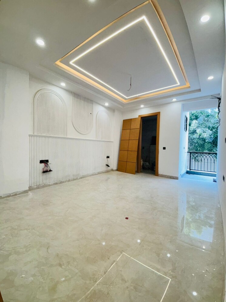 Room, bptp-green-oaks 3 Bedroom 270 Sq.Ft. Builder Floor In Sector 70a Gurgaon 9570321