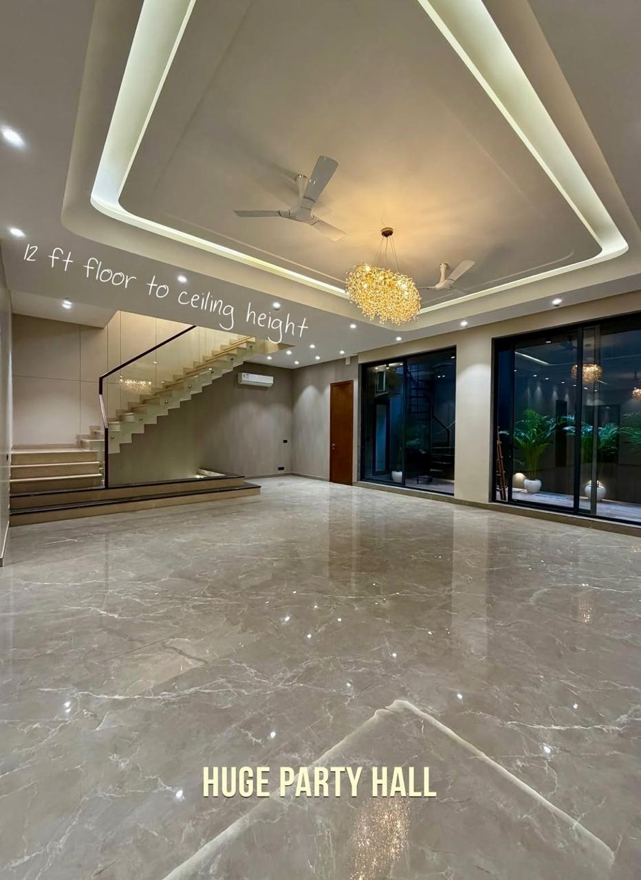 4 BHK Builder Floor For Sale in Mahira Bazaar 63A