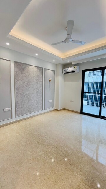 Room in 4 BHK Builder Floor at Ansal API Esencia, Sector 67 – for Sale