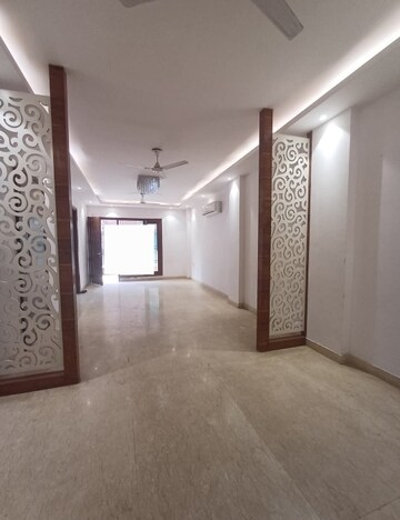 Living Room in 3 BHK Builder Floor at Chittaranjan Park – for Rent