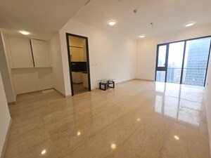 Room in 2 BHK Apartment at Lodha The Park, Worli – for Rent