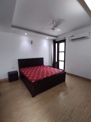 1 RK Builder Floor For Rent in Lajpat Nagar ii