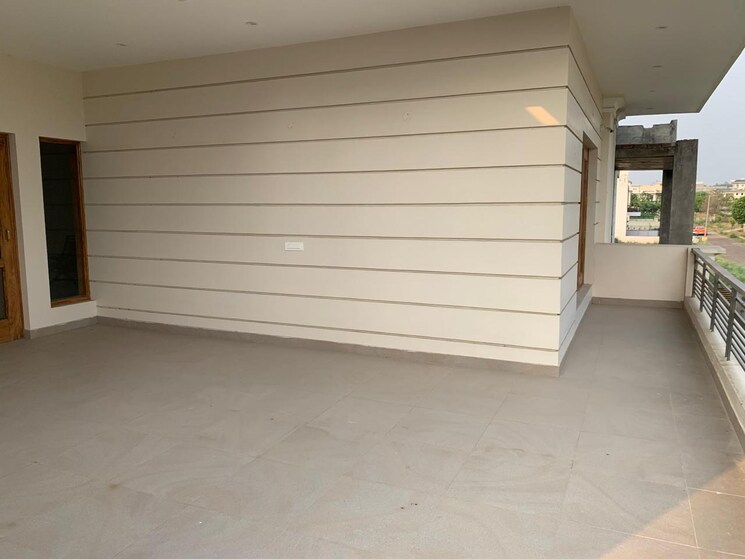 Room, gmada-eco-city 3.5 Bedroom 4500 Sq.Ft. Independent House In North Mullanpur Chandigarh 9570358