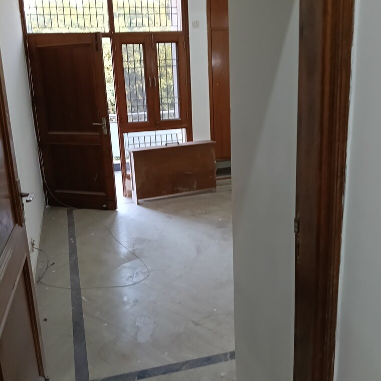 Room, rwa-residential-society-sector-46 2 Bedroom 550 Sq.Ft. Builder Floor In Sector 46 Gurgaon 9570364