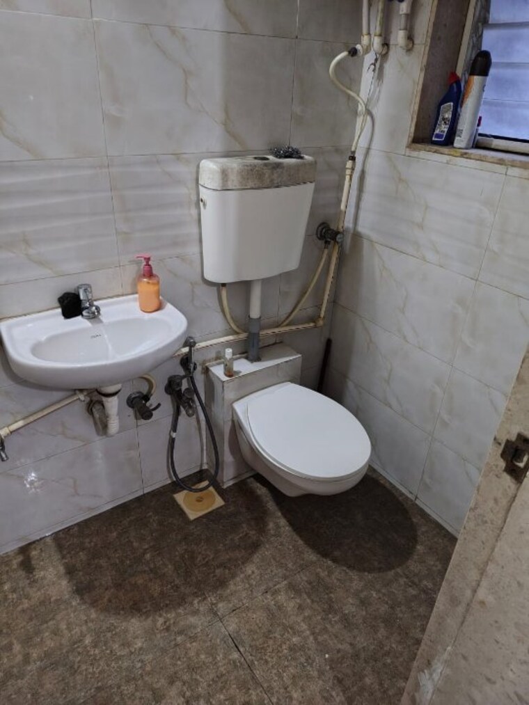 Bathroom, atlanta-enclave 1 Bedroom 760 Sq.Ft. Apartment In Shilphata Thane 9570363