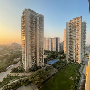 3.5 BHK Apartment For Rent in Conscient Heritage Max, Sector 102