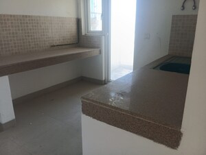 Room in 3 BHK Apartment at Royal Residency Gurgaon, Sector 45 – for Rent