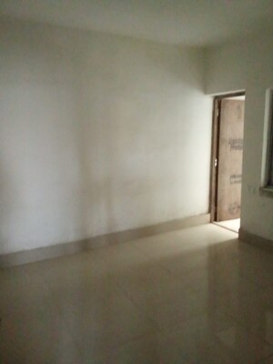 Room in 2 BHK Apartment at Dunlop – for Sale