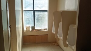 Room in  Office Space at Mathuradas Mills Estate, Lower Parel – for Rent