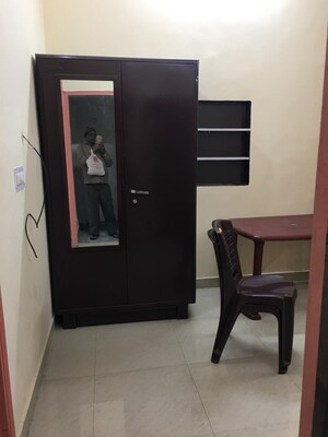 Furnished Amenities in 1.5 BHK Builder Floor at Palam Vihar Residents Association, Palam Vihar – for Rent