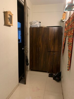 Furnished Amenities in 2 BHK Apartment at Vijay Nagari CHS, Vijay Nagari – for Sale