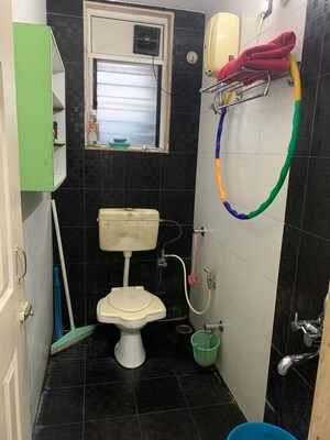 Master Bedroom in 2 BHK Apartment at Vijay Nagari CHS, Vijay Nagari – for Sale