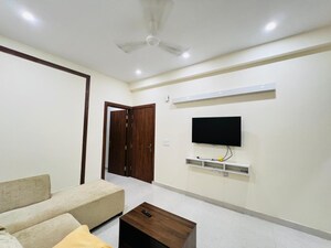 Master Bedroom in 3 BHK Builder Floor at Sector 25 – for Rent