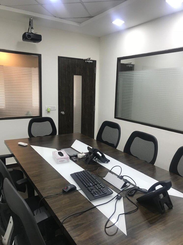Team Area, vasant vihar Commercial Office Space 1600 Sq.Ft. In Vasant Vihar Delhi 9570442