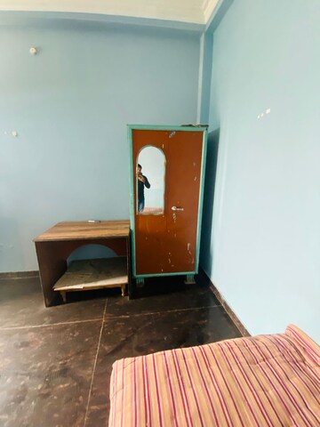 Pg For Rent in Vineet Khand