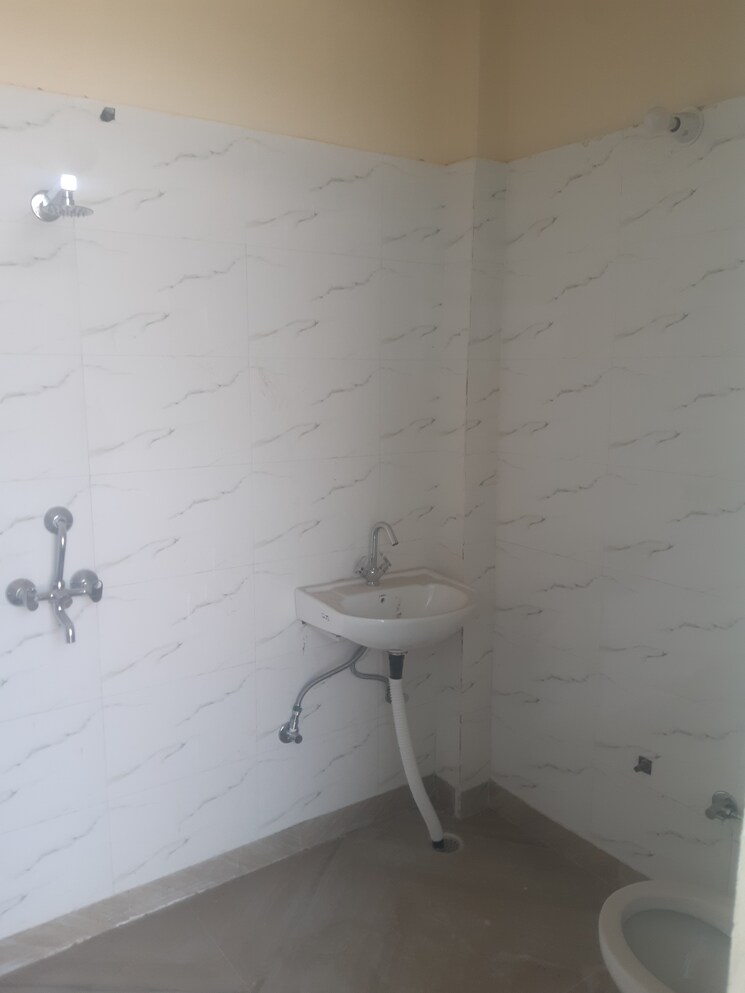 Master Bedroom, vasundhara sector 9 1 RK 400 Sq.Ft. Independent House In Vasundhara Sector 9 Ghaziabad 9570479