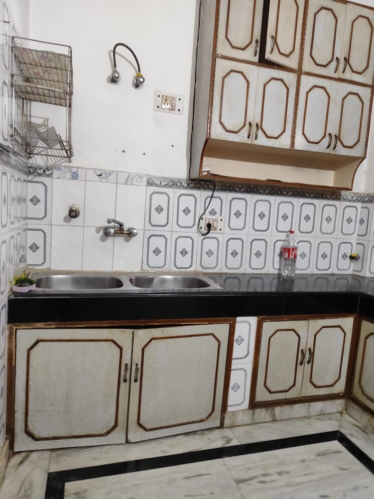 Kitchen, rwa-apartments-sector-30 2 Bedroom 1050 Sq.Ft. Independent House In Sector 30 Noida 9570491