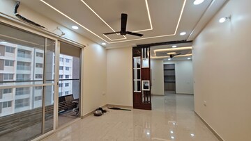 Room in 3 BHK Apartment at Aurobindo The Regent, Kondapur – for Rent