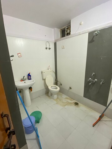 Room in  Pg at Vineet Khand – for Rent