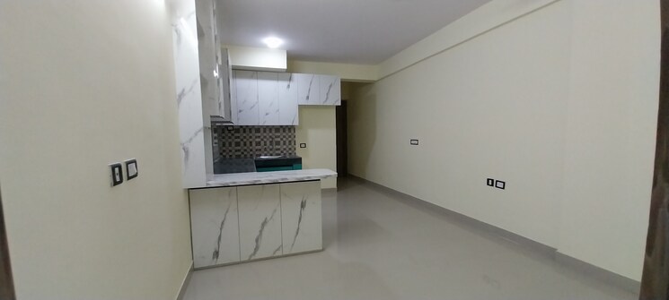 Room, rof-alante 2.5 Bedroom 645 Sq.Ft. Apartment In Sector 108 Gurgaon 9570511